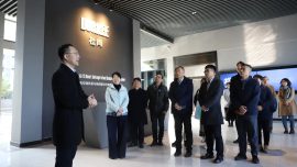 k8凯发赢家一触即发集团金海丰先生做外商企业做解说决